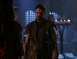 extant_XenaWarriorPrincess_5x02_Chakram_1407