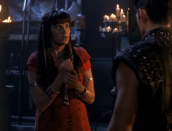 extant_XenaWarriorPrincess_5x02_Chakram_1413