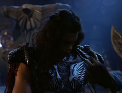 extant_XenaWarriorPrincess_5x02_Chakram_1461