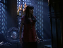 extant_XenaWarriorPrincess_5x02_Chakram_1500