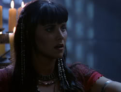 extant_XenaWarriorPrincess_5x02_Chakram_1511