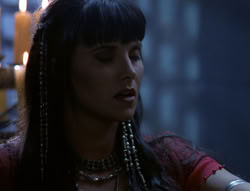 extant_XenaWarriorPrincess_5x02_Chakram_1513