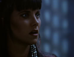 extant_XenaWarriorPrincess_5x02_Chakram_1534