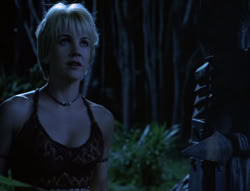extant_XenaWarriorPrincess_5x02_Chakram_1569