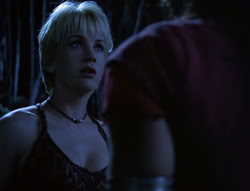 extant_XenaWarriorPrincess_5x02_Chakram_1571