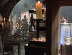 extant_XenaWarriorPrincess_5x02_Chakram_1591