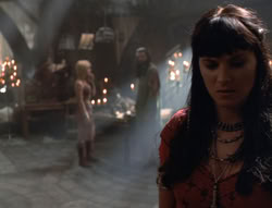 extant_XenaWarriorPrincess_5x02_Chakram_1610