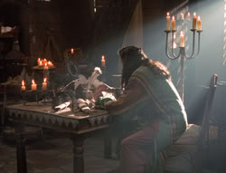 extant_XenaWarriorPrincess_5x02_Chakram_1713