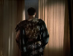 extant_XenaWarriorPrincess_5x02_Chakram_1733