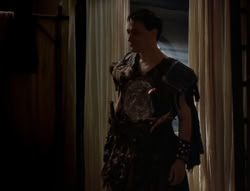 extant_XenaWarriorPrincess_5x02_Chakram_1735