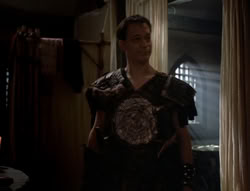 extant_XenaWarriorPrincess_5x02_Chakram_1737
