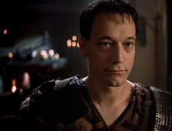 extant_XenaWarriorPrincess_5x02_Chakram_1752