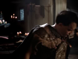 extant_XenaWarriorPrincess_5x02_Chakram_1756