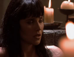 extant_XenaWarriorPrincess_5x02_Chakram_1761