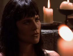 extant_XenaWarriorPrincess_5x02_Chakram_1816