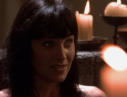 extant_XenaWarriorPrincess_5x02_Chakram_1819