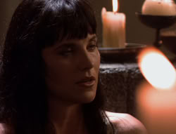extant_XenaWarriorPrincess_5x02_Chakram_1829