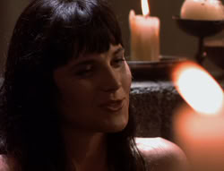 extant_XenaWarriorPrincess_5x02_Chakram_1831