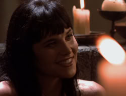 extant_XenaWarriorPrincess_5x02_Chakram_1834