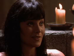 extant_XenaWarriorPrincess_5x02_Chakram_1844