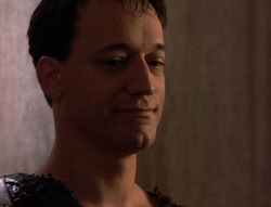extant_XenaWarriorPrincess_5x02_Chakram_1850