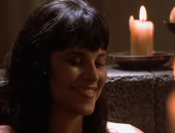 extant_XenaWarriorPrincess_5x02_Chakram_1865