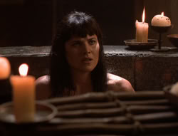 extant_XenaWarriorPrincess_5x02_Chakram_1886
