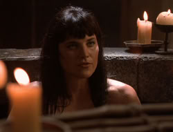extant_XenaWarriorPrincess_5x02_Chakram_1890