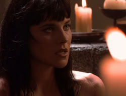extant_XenaWarriorPrincess_5x02_Chakram_1897
