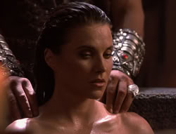 extant_XenaWarriorPrincess_5x02_Chakram_1916