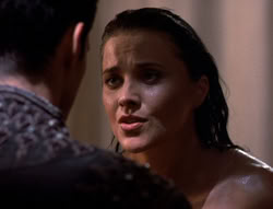 extant_XenaWarriorPrincess_5x02_Chakram_1966