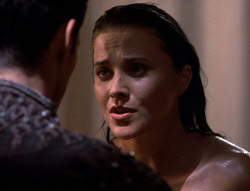 extant_XenaWarriorPrincess_5x02_Chakram_1967