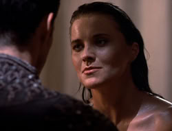 extant_XenaWarriorPrincess_5x02_Chakram_1970