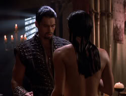 extant_XenaWarriorPrincess_5x02_Chakram_1974