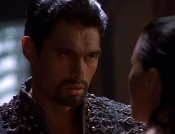 extant_XenaWarriorPrincess_5x02_Chakram_1996