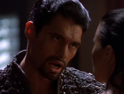 extant_XenaWarriorPrincess_5x02_Chakram_2014
