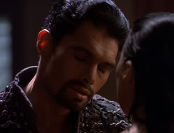 extant_XenaWarriorPrincess_5x02_Chakram_2027