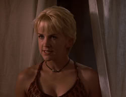 extant_XenaWarriorPrincess_5x02_Chakram_2037