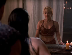 extant_XenaWarriorPrincess_5x02_Chakram_2045