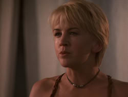 extant_XenaWarriorPrincess_5x02_Chakram_2049