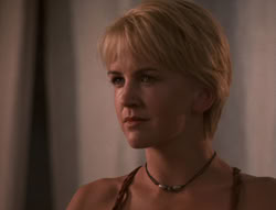 extant_XenaWarriorPrincess_5x02_Chakram_2069
