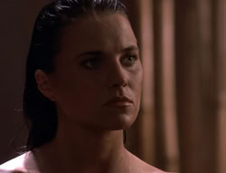 extant_XenaWarriorPrincess_5x02_Chakram_2083