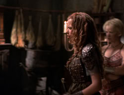 extant_XenaWarriorPrincess_5x02_Chakram_2093