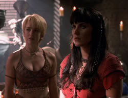 extant_XenaWarriorPrincess_5x02_Chakram_2118