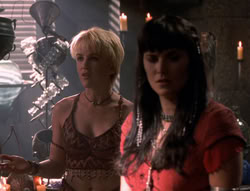 extant_XenaWarriorPrincess_5x02_Chakram_2128