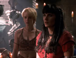 extant_XenaWarriorPrincess_5x02_Chakram_2138