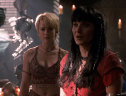extant_XenaWarriorPrincess_5x02_Chakram_2139