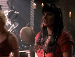 extant_XenaWarriorPrincess_5x02_Chakram_2148
