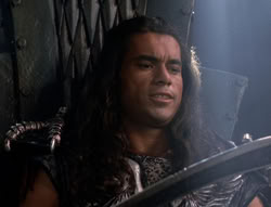 extant_XenaWarriorPrincess_5x02_Chakram_2173