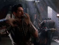 extant_XenaWarriorPrincess_5x02_Chakram_2189